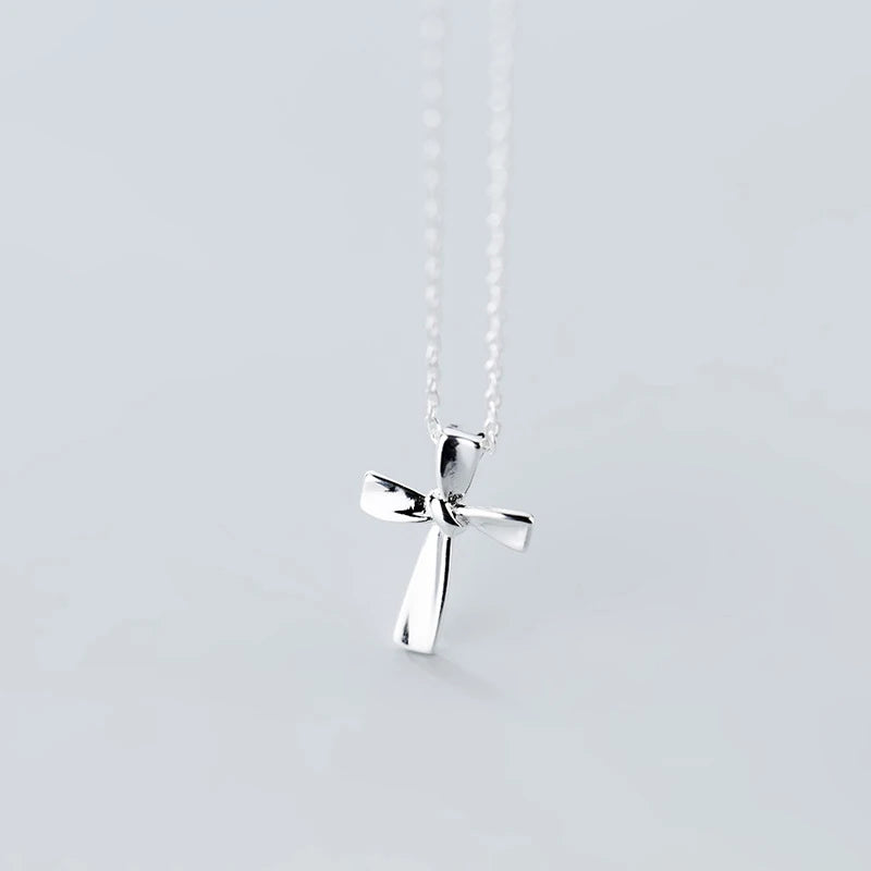 Colgante minimalista de cruz Modian, pequeño, de plata de ley 925, con nudo geométrico, cadena de eslabones para mujer, joyería fina