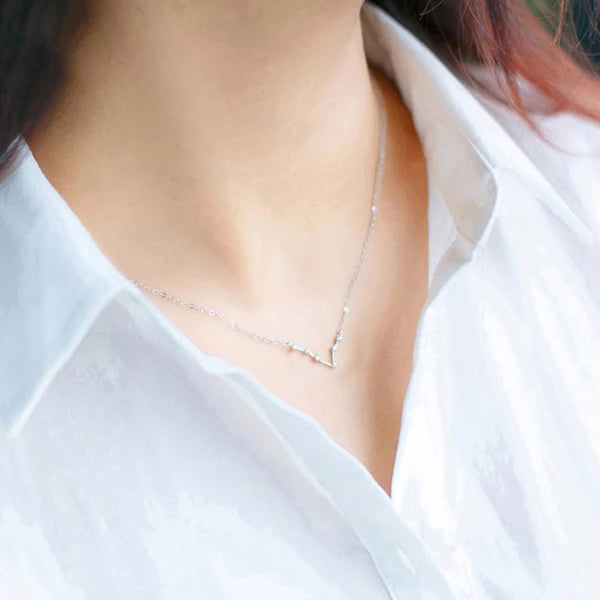 Collar con colgante de cristal Modian de plata de ley 925 auténtica con doce constelaciones de Aries, Géminis y Capricornio para mujer.