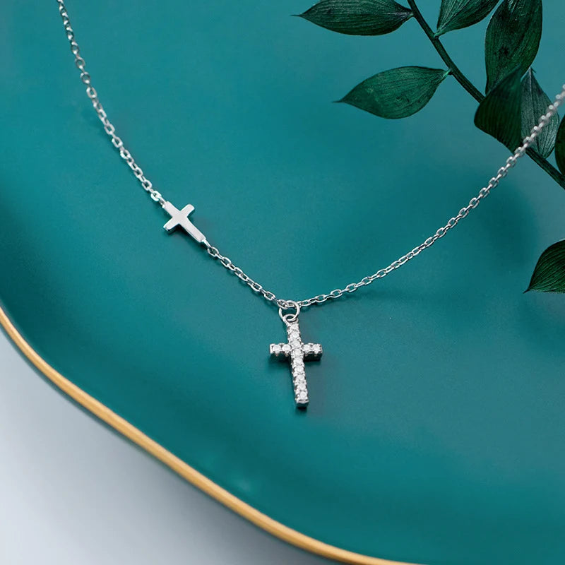 Collar con colgante de cruz gruesa de circonita cúbica brillante Modian en plata de ley 925 para mujer, collar sencillo ajustable, accesorios de joyería fina