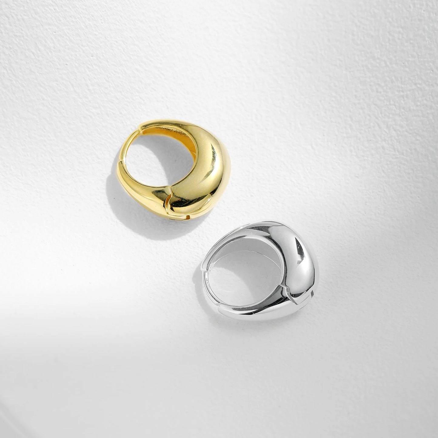 MODIAN 1 pieza de pendientes de aro geométricos lisos y brillantes de plata de ley 925 para mujer, joyería fina para fiestas y vacaciones.