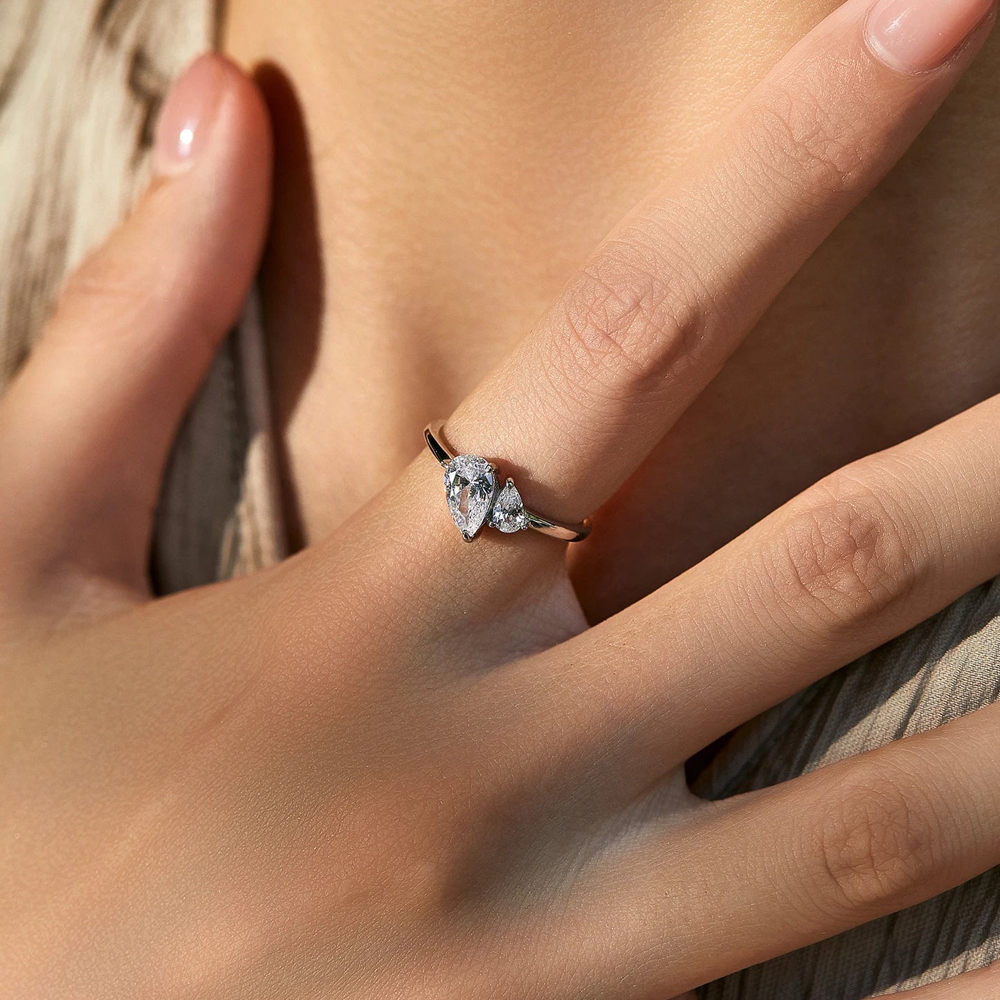 Anillos de dedo MODIAN de plata de ley 925 auténtica con forma de gota de agua brillante entrelazada y circonitas cúbicas transparentes deslumbrantes para mujer, joyería fina
