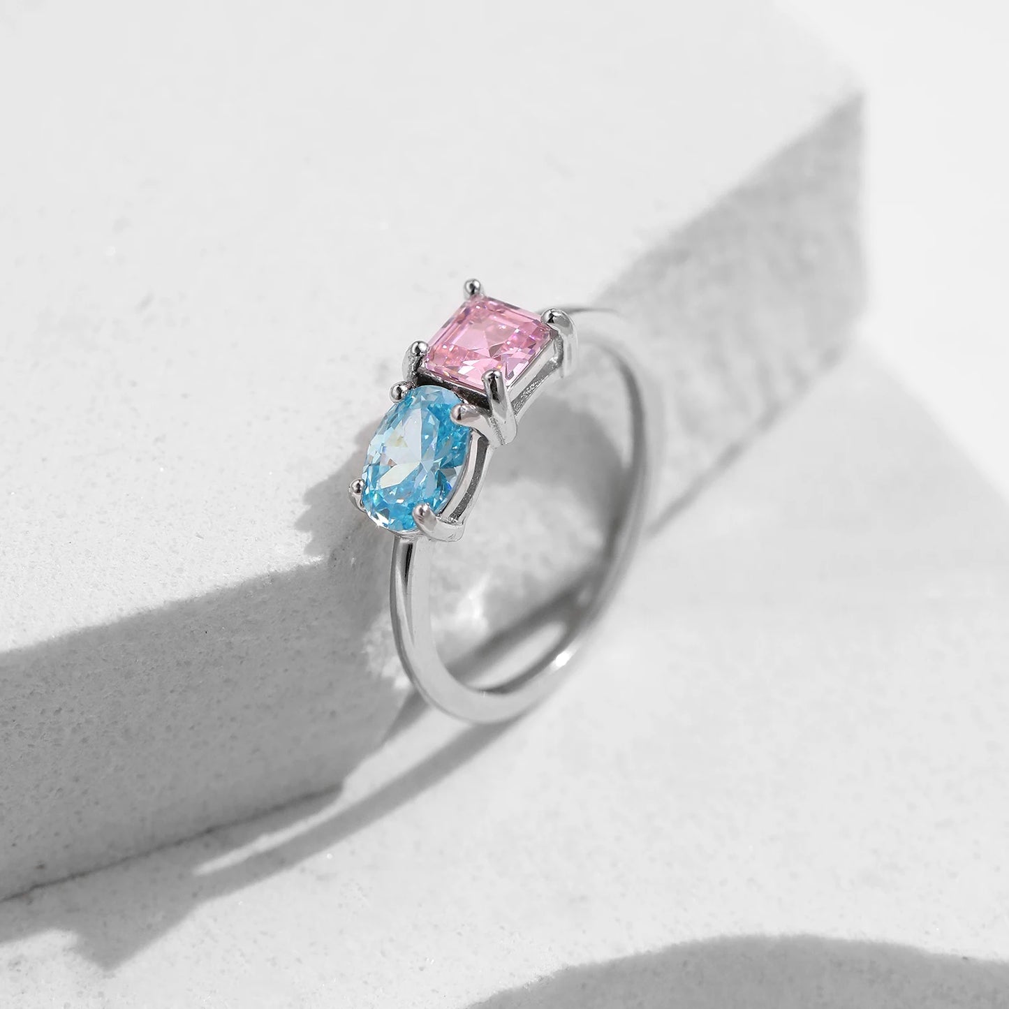 Anillo apilable MODIAN de plata de ley 925 con circonitas de colores y corte esmeralda. Joyería fina y brillante para mujer, regalo de San Valentín.
