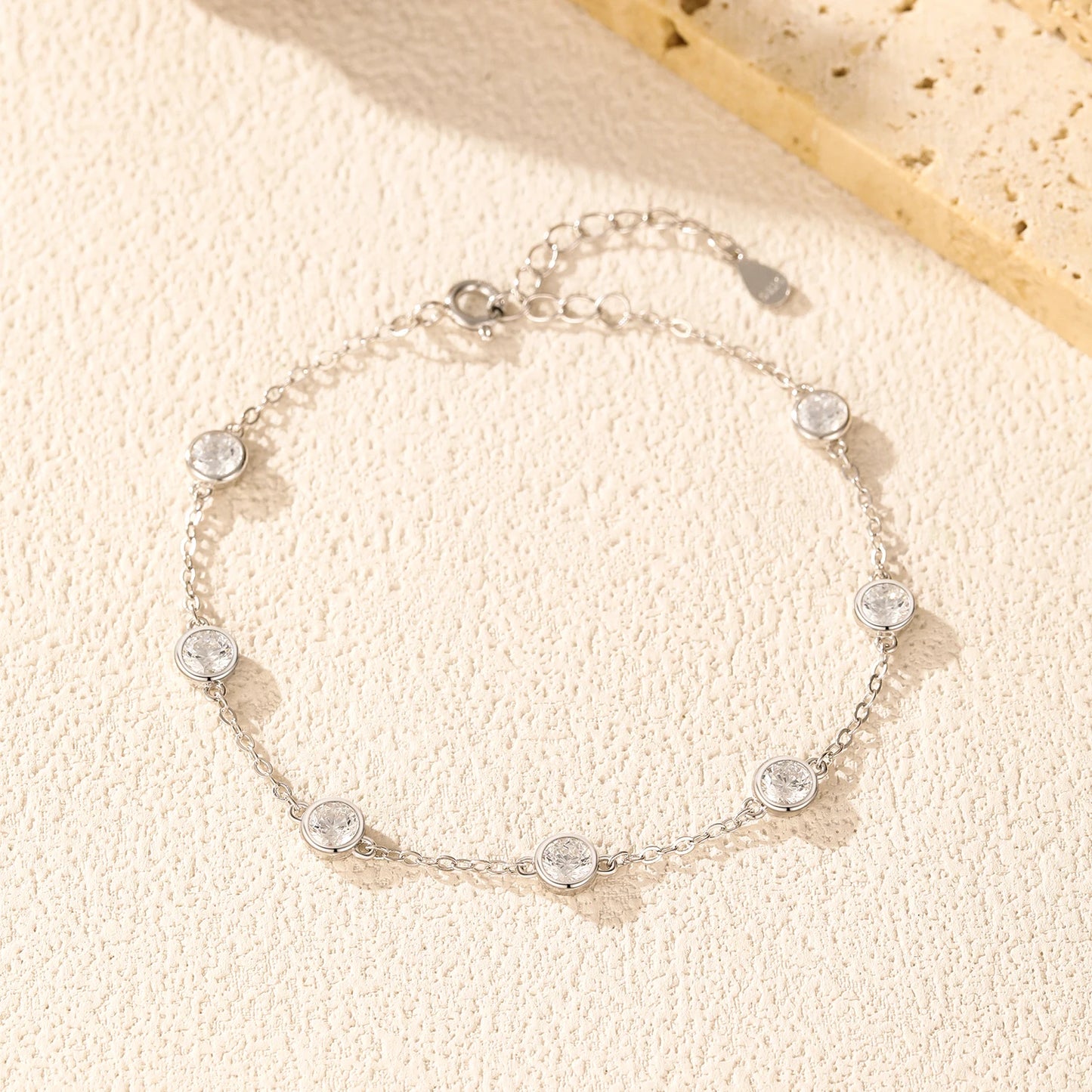 MODIAN 925 Sterling Silver Bezel Round Sparkling Clear Cubic Zirconia Stackable Charm Fashion Bracelet For Women Fine Jewelry