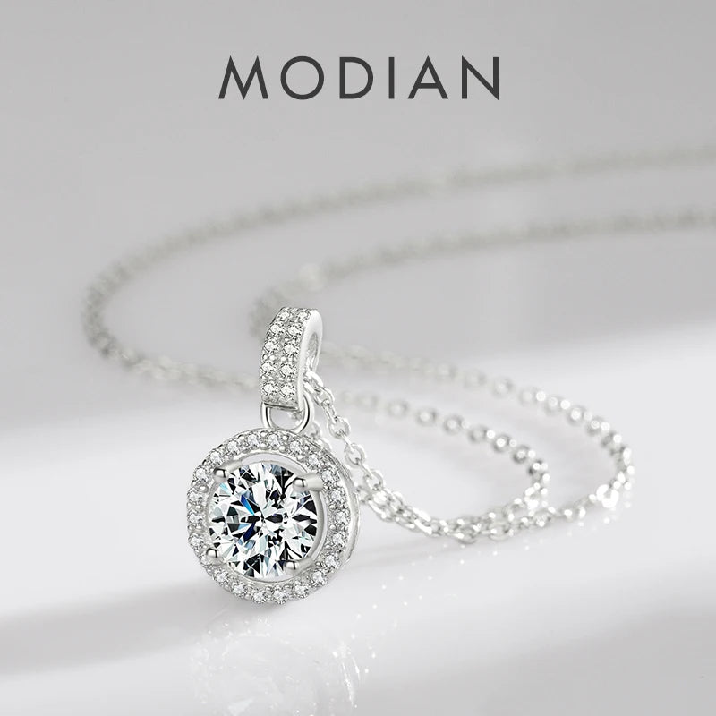 Collar con colgante de circonita cúbica redonda Modian de plata de ley 925 con baño de platino, joyería clásica para mujer, regalo de boda.