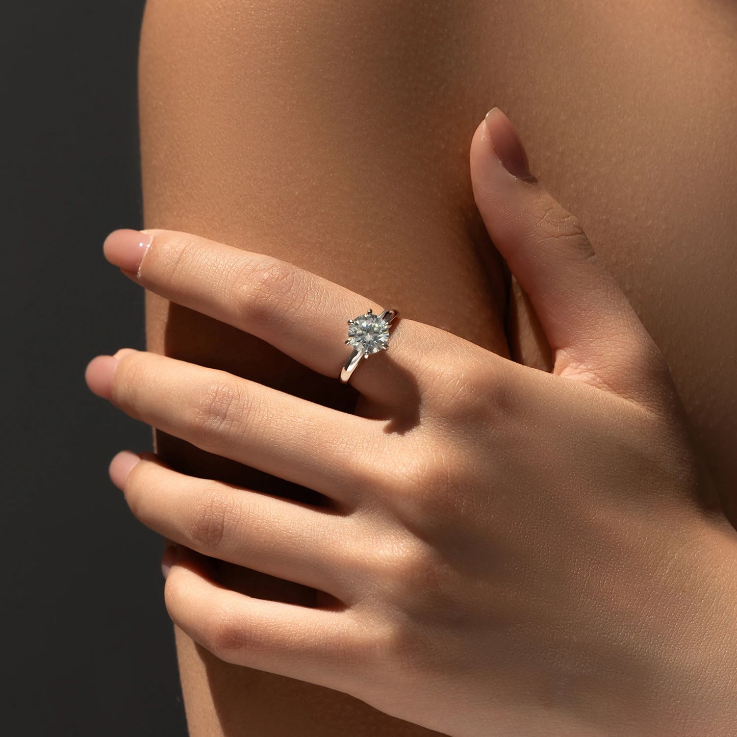 Anillos de corona clásicos deslumbrantes de moissanita de 2 quilates, color D, claridad VVS1, para mujer, de MODIAN, para bodas, joyería fina.