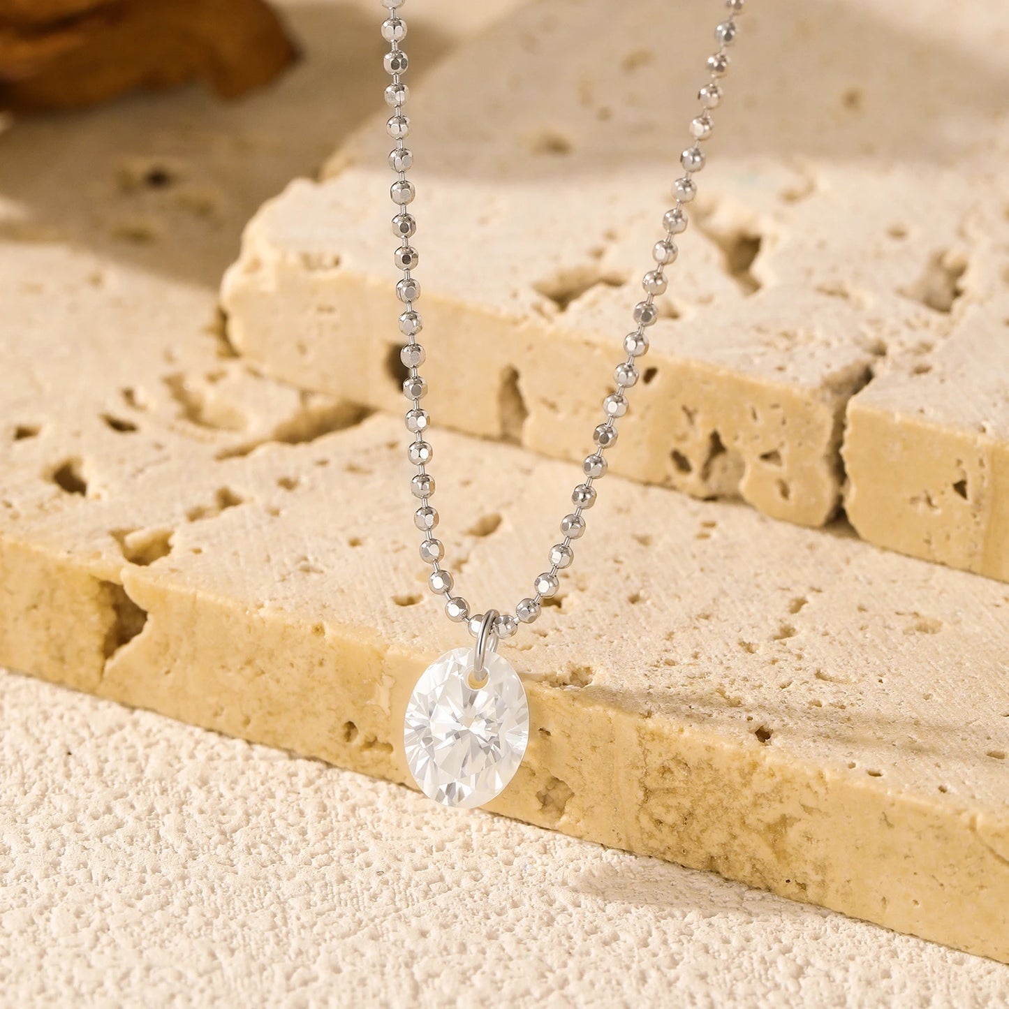 Colgante de moissanita ovalada de 1,5 quilates de MODIAN, cadena de cuentas sencillas de plata de ley 925, collar para mujer, joyería fina de uso diario.