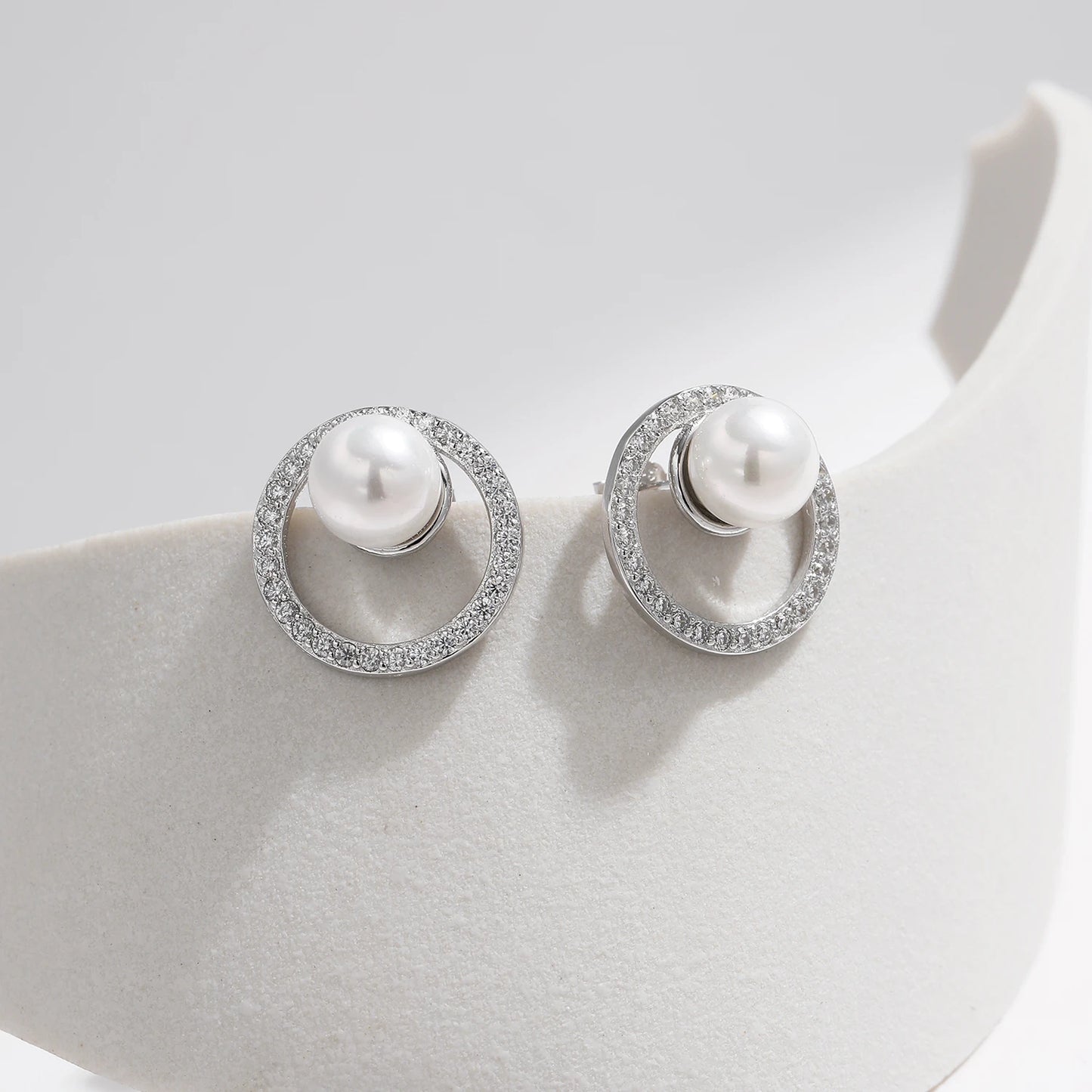 Pendientes MODIAN de plata de ley 925 con forma de círculo y perlas de cristal deslumbrantes, joyería fina hueca de lujo para mujer, regalos de aniversario