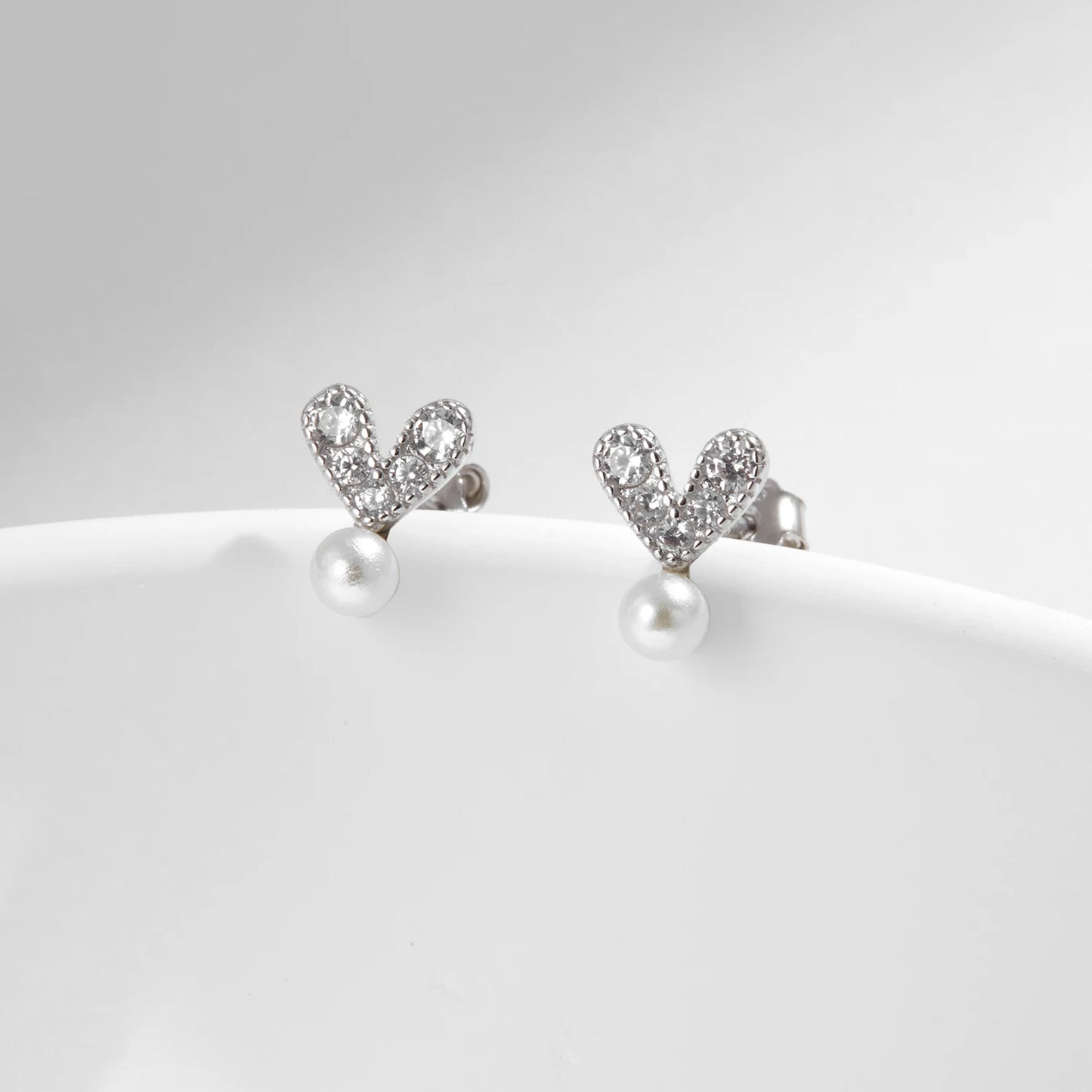Pendientes MODIAN de plata de ley 925 con perlas sintéticas, elegantes y deslumbrantes con forma de corazón y circonita cúbica transparente para mujer, joyería fina.