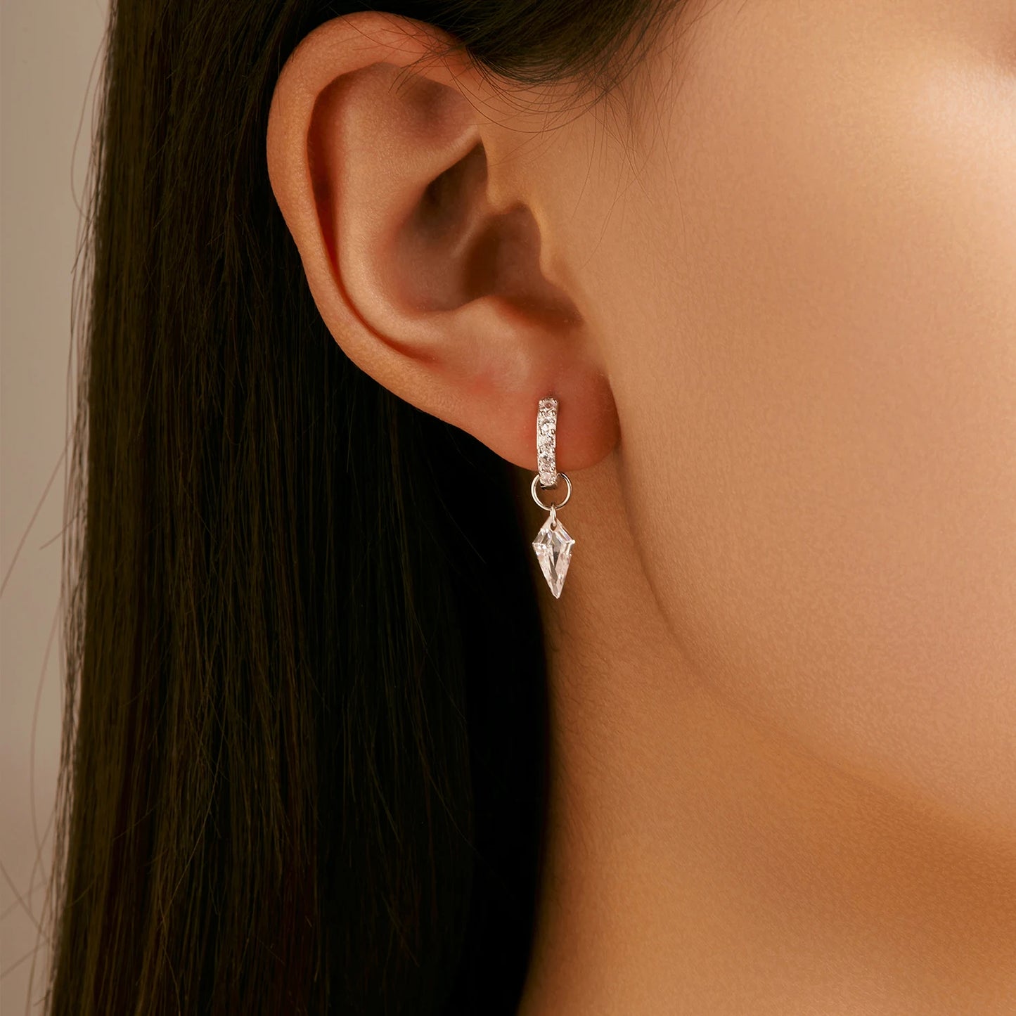 Pendientes de aro MODIAN de plata de ley 925 con circonitas cúbicas brillantes y rómbicas para mujer, chapados en platino, joyería fina hipoalergénica de moda.