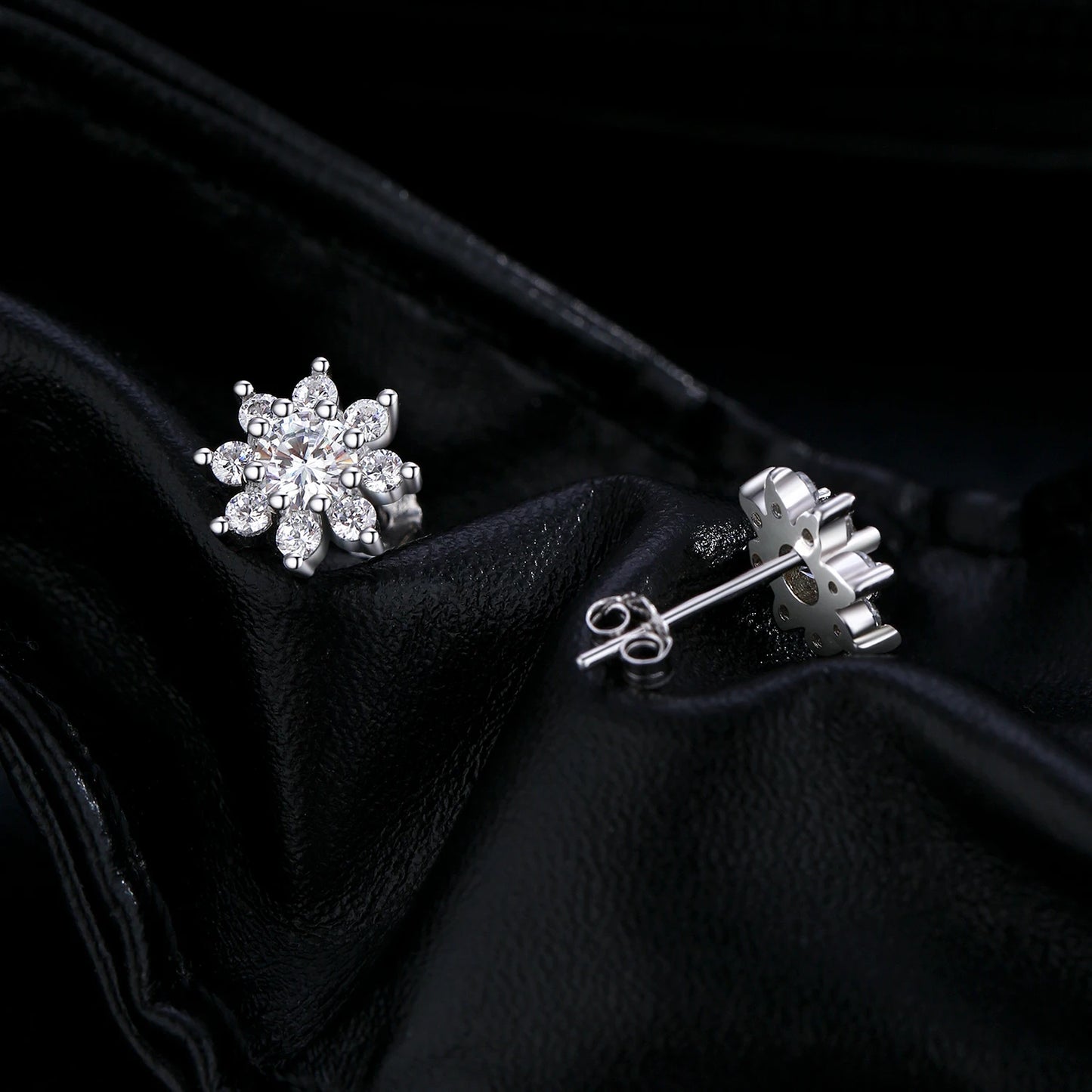 MODIAN Sparkling VVS1 D Color Moissanite Stud Earrings 925 Sterling Silver Classic Flowers Earrings For Women Fine Jewelry Gift