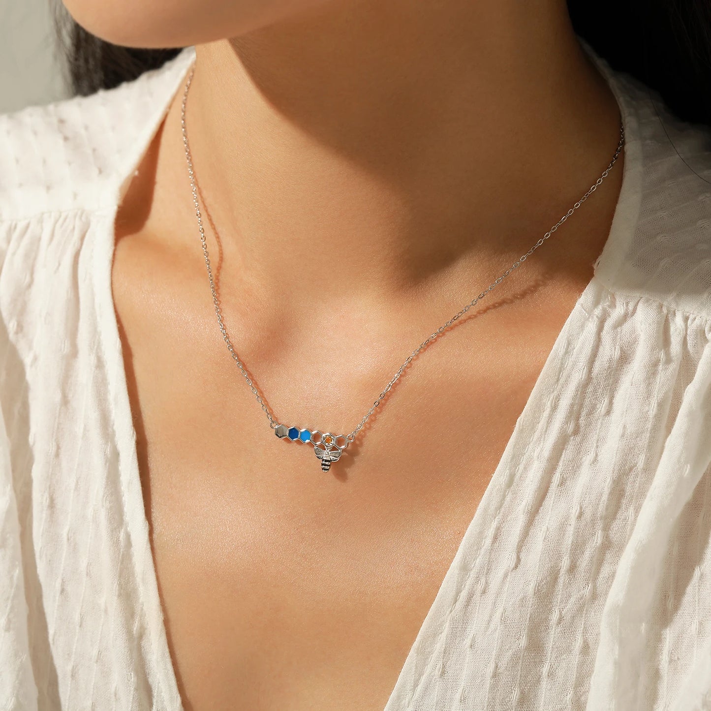 MODIAN 925 Sterling Silver Original Cute Colorful Enamel Honeycomb Bee Pendant Necklace Link Chain CZ Necklace For Women Jewelry