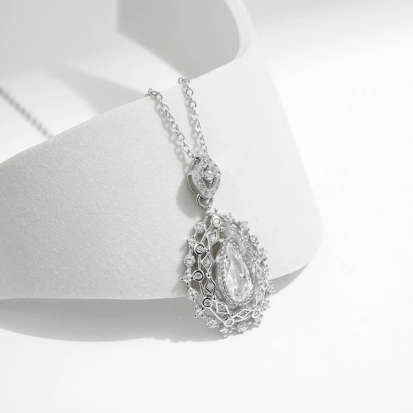 MODIAN 925 Sterling Silver Luxury Water Drop Dazzling CZ Link Chain Pendant Necklace For Women Wedding Statement Jewelry Gifts