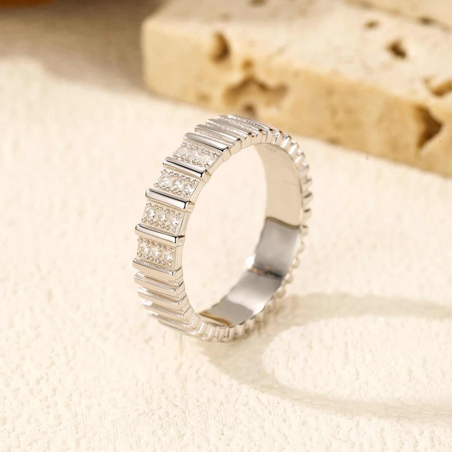MODIAN Exquisite D Color Moissanite Ring 925 Sterling Silver Fashion Stackable Eternity Band Rings For Women Fine Jewelry