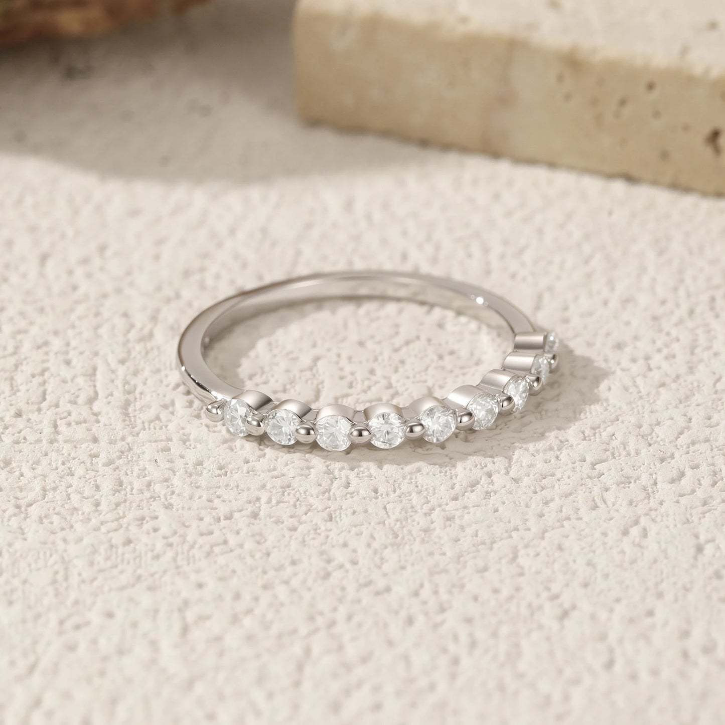 MODIAN D Color Moissanite Round Ring 925 Sterling Silver Sparkling Stacking Slim Band Rings For Women Wedding Fine Jewelry Gifts