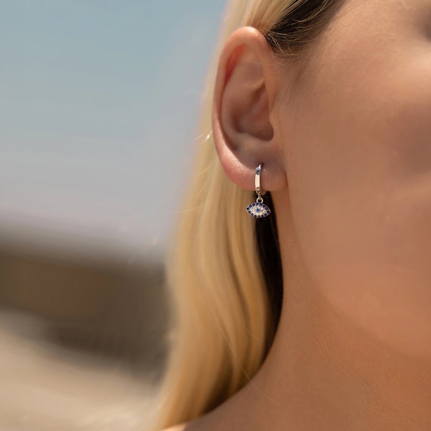 MODIAN 925 Sterling Silver Exquisite Blue Eyes Zirconia Swing Hoop Earrings Classic Vacation Ear Buckle For Women Fine Jewelry