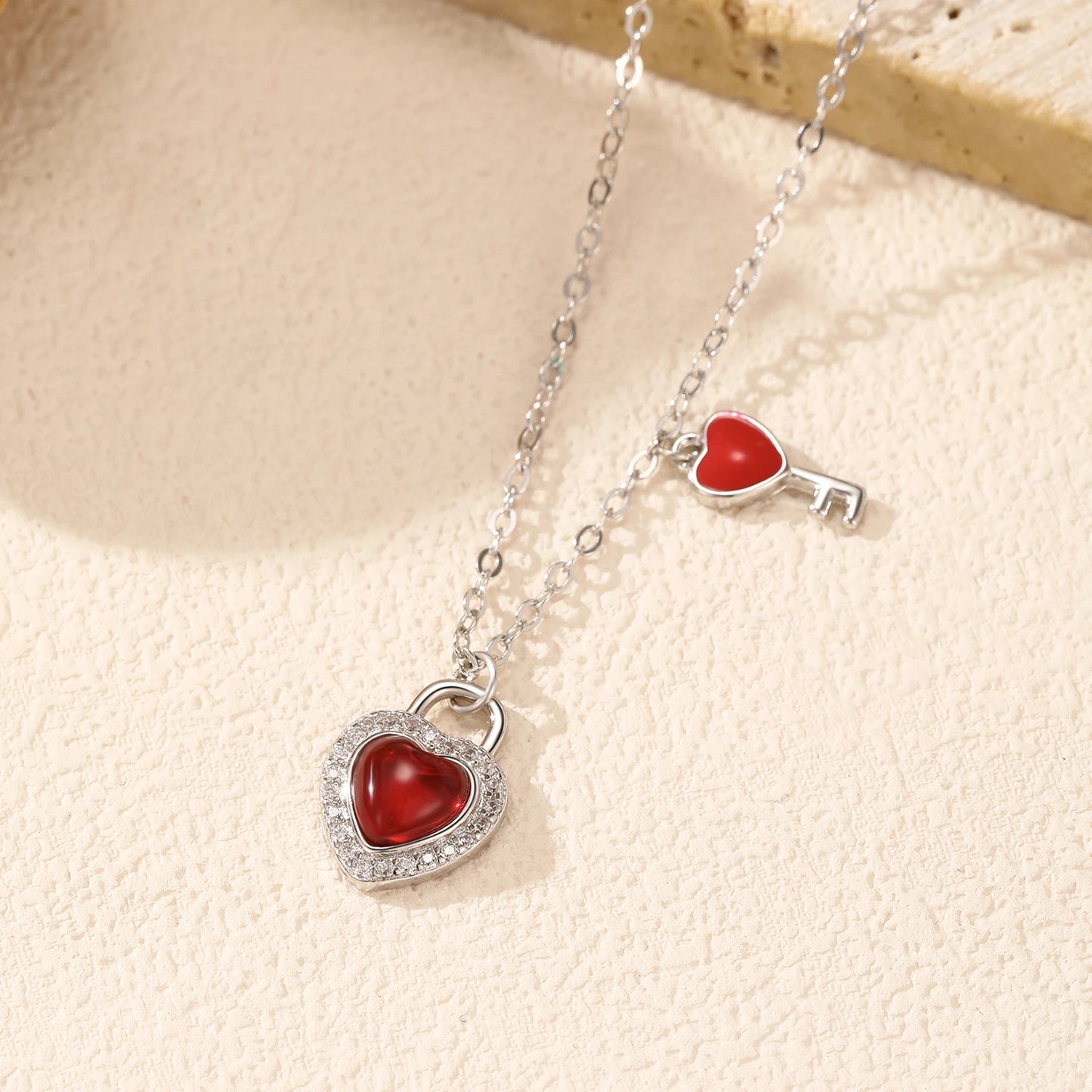 MODIAN Romantic Heart Lock Key Necklace 925 Sterling Silver Red Zirconia Link Chain Pendant Necklace For Women Fine Jewelry