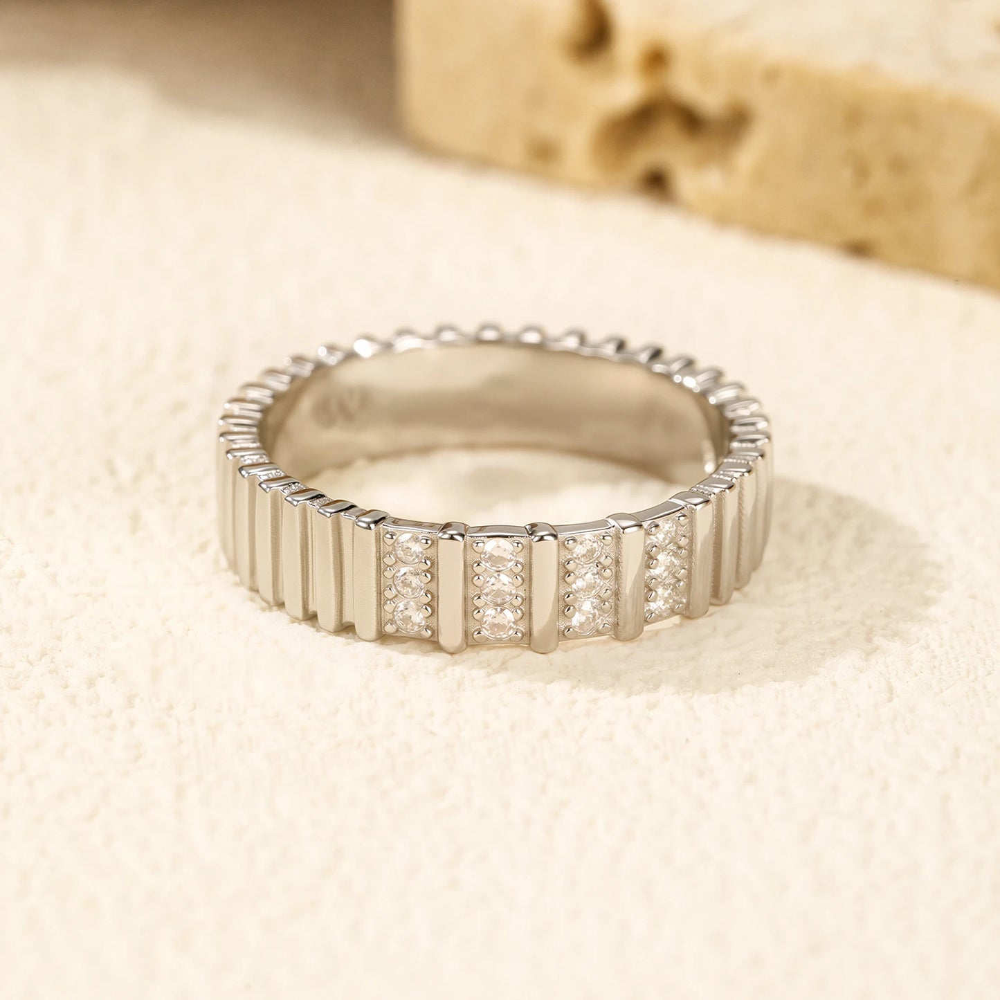 MODIAN Exquisite D Color Moissanite Ring 925 Sterling Silver Fashion Stackable Eternity Band Rings For Women Fine Jewelry