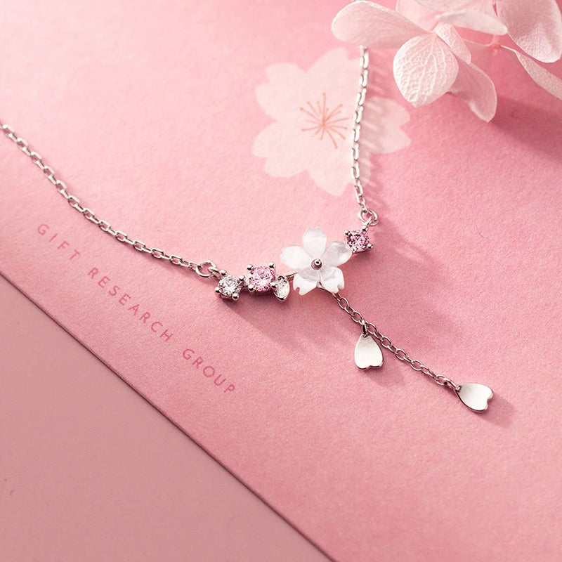 Modian Brands 925 Sterling Silver Twinkling Zircon White Shell Flower Tassel Hearts Fashion Luxury Pendant for Wome Fine Jewelry
