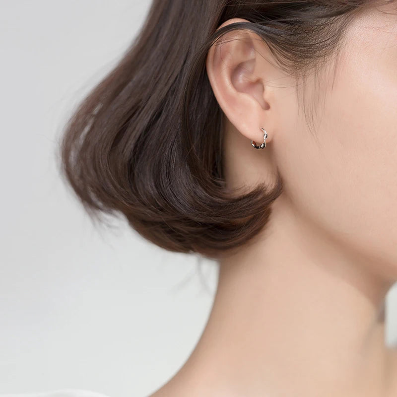 Modian 2025 Autumn Fashion Irregular Hoop Earrings Charm Classic Round Gold Color Jewelry For Women Female Anniversary Gift
