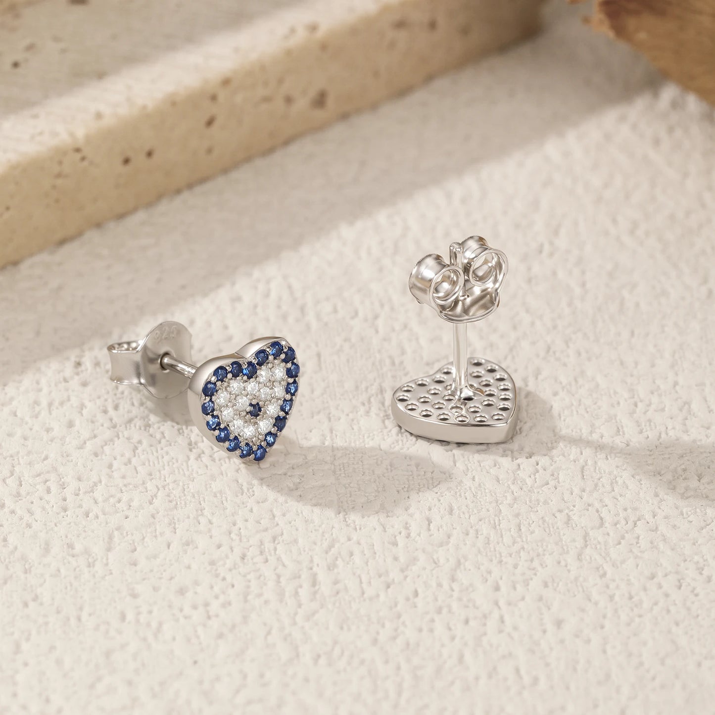 MODIAN 925 Sterling Silver Simple Hearts Stud Earrings Sparkling Blue Zirconia Romantic Earrings For Women Party Jewelry