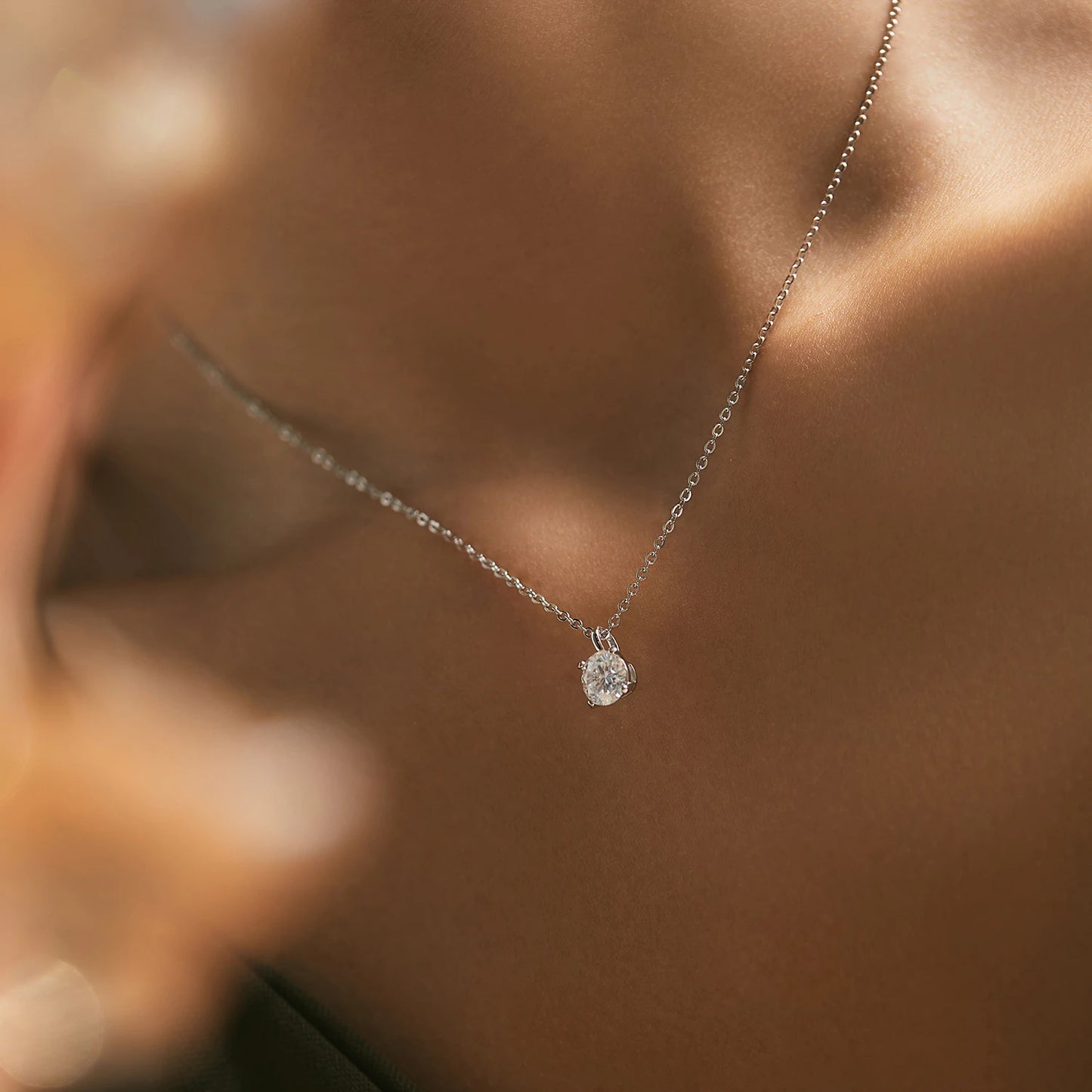 MODIAN Dazzling D Color Moissanite 925 Sterling Silver Round Pendant Necklace Stud Earrings For Women Wedding Fine Jewelry Set