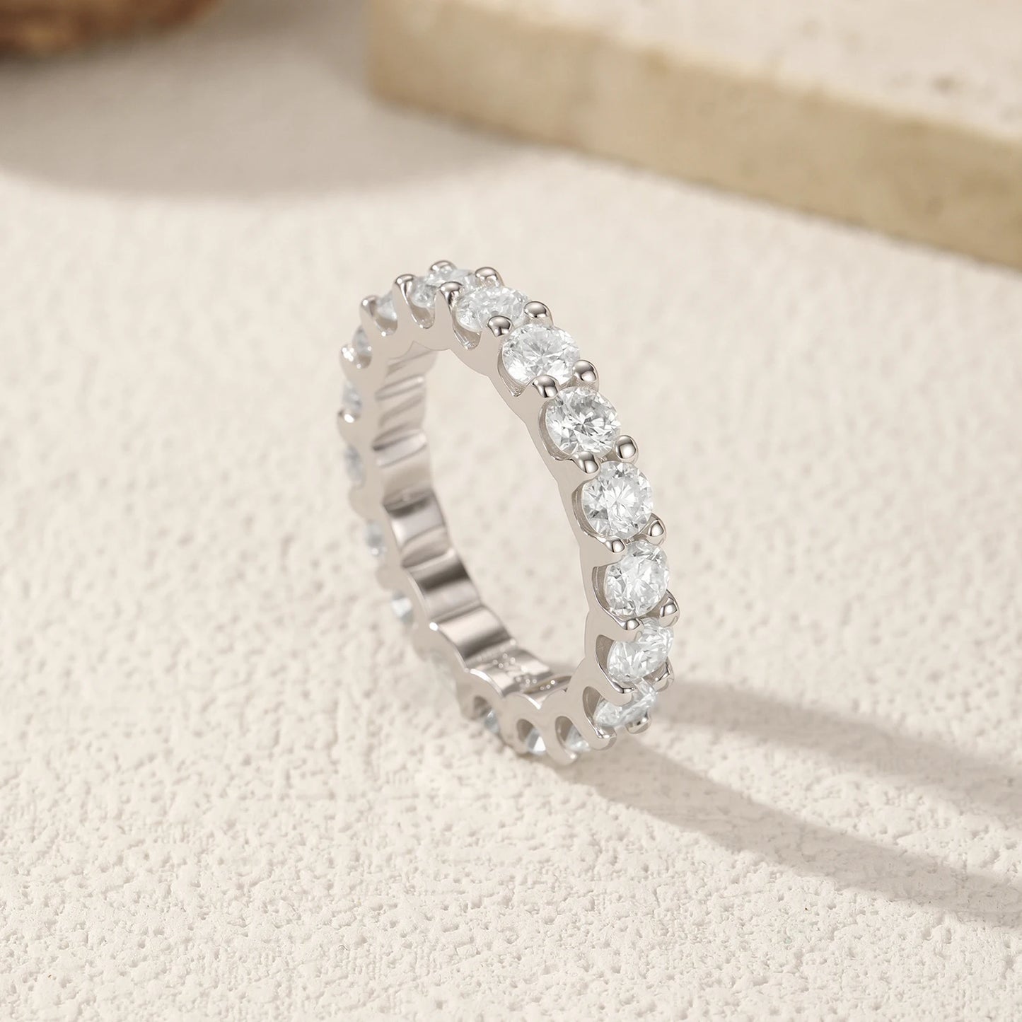 MODIAN D Color Moissanite Dazzling Ring 925 Sterling Silver Luxury Round Eternity Band Rings For Women Wedding Fine Jewelry Gift