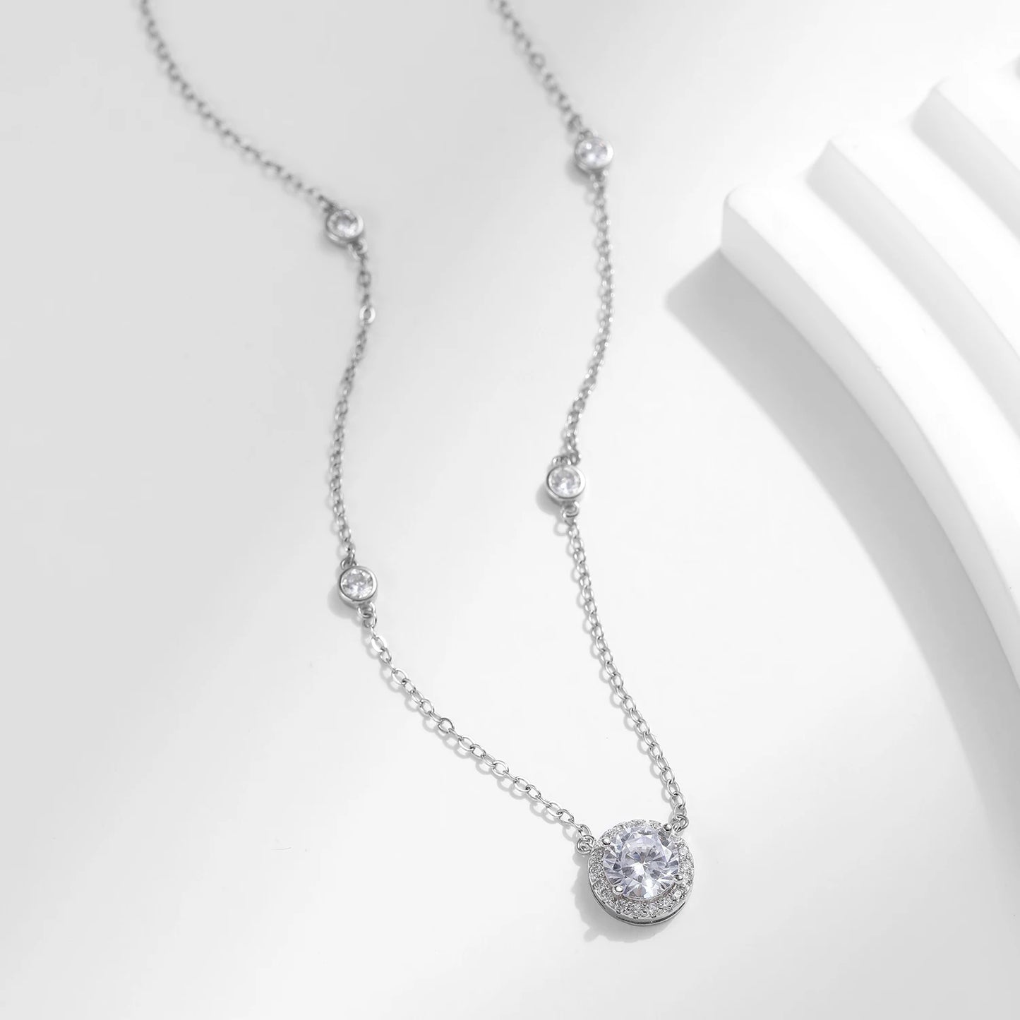 MODIAN 925 Sterling Silver Luxury Round Clear AAAAA Zircon Pendant Necklace For Women Wedding Engagement Bridal Fine Jewelry